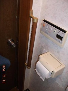 トイレ室内手すり設置工事事後写真