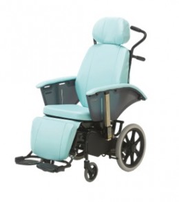 フルリクライニング車椅子 （いうら）